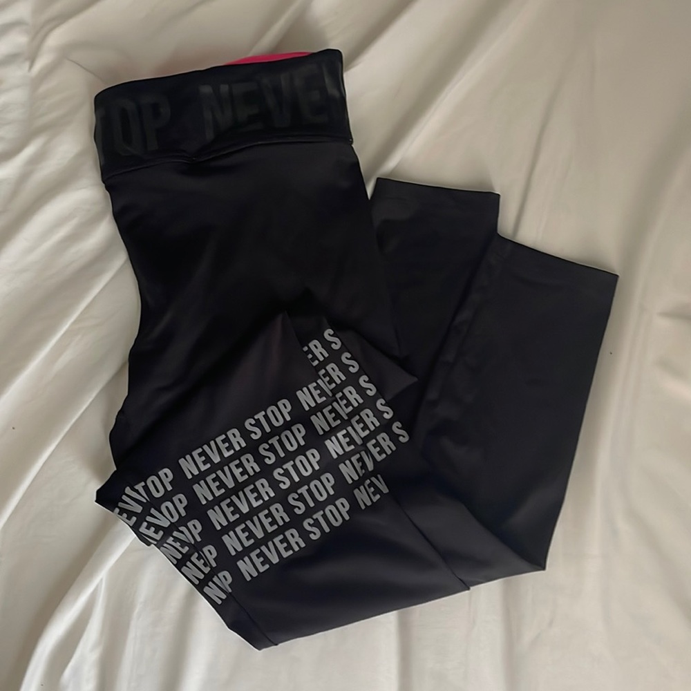 Black leggings